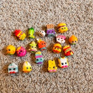 18 pc Shopkins